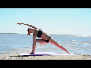 bikini yoga